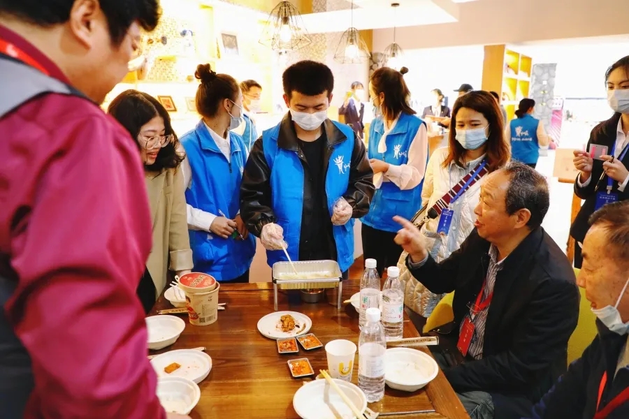 【乡村振兴】热烈祝贺毛尖镇摆忙村张子全•都匀毛尖茶产品荣获2022年度多彩贵州旅游商品金奖(图3)